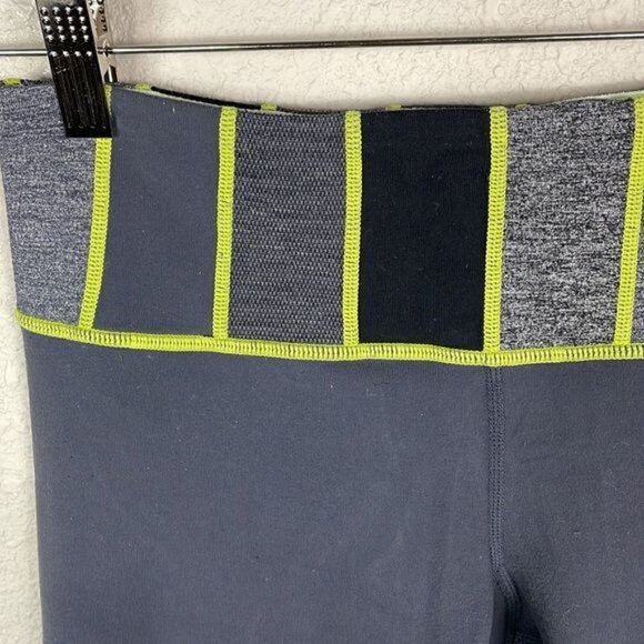 Lululemon Groove Capri Leggings Gray Color Block Neon Stitch Waist Yoga Sz 6 - Picture 2 of 10